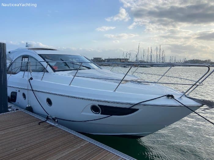 BENETEAU 38 GT, vedette