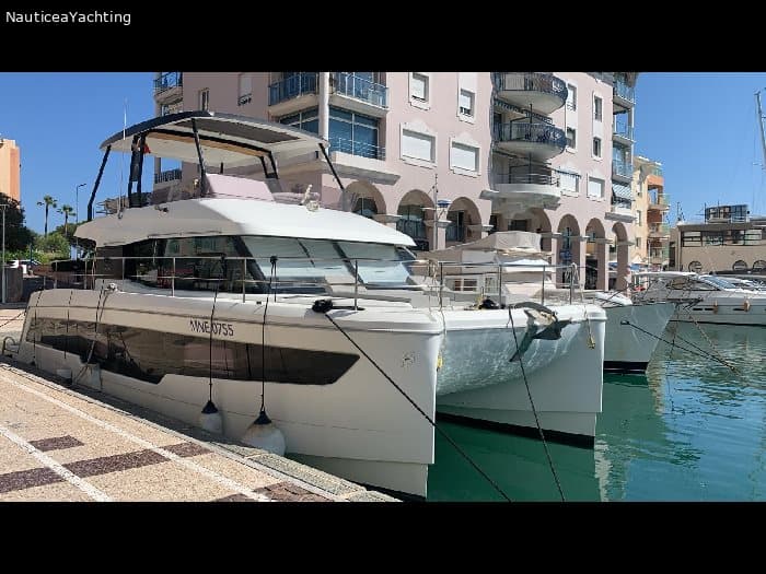 FOUNTAINE-PAJOT MY40, catamaran