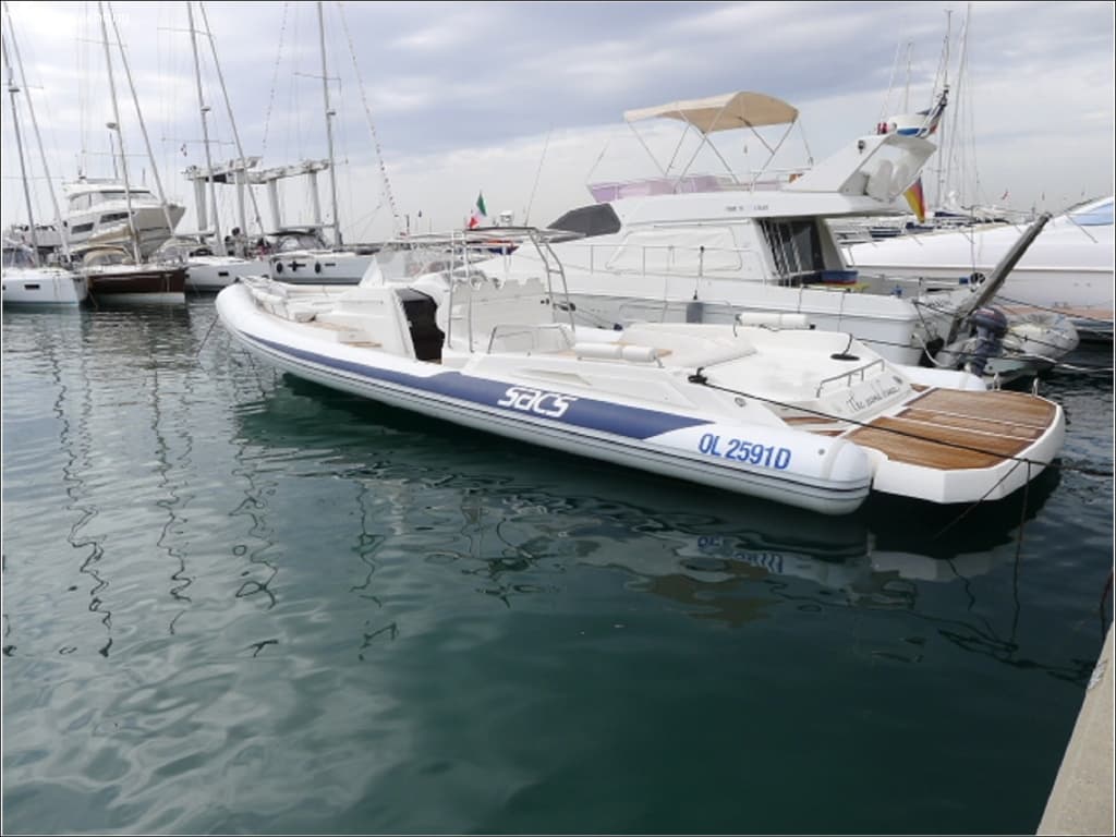 SACS STRIDER 15, semi-rigide