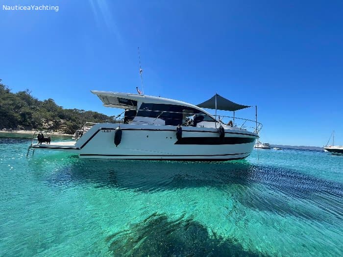 SEALINE C335, vedette