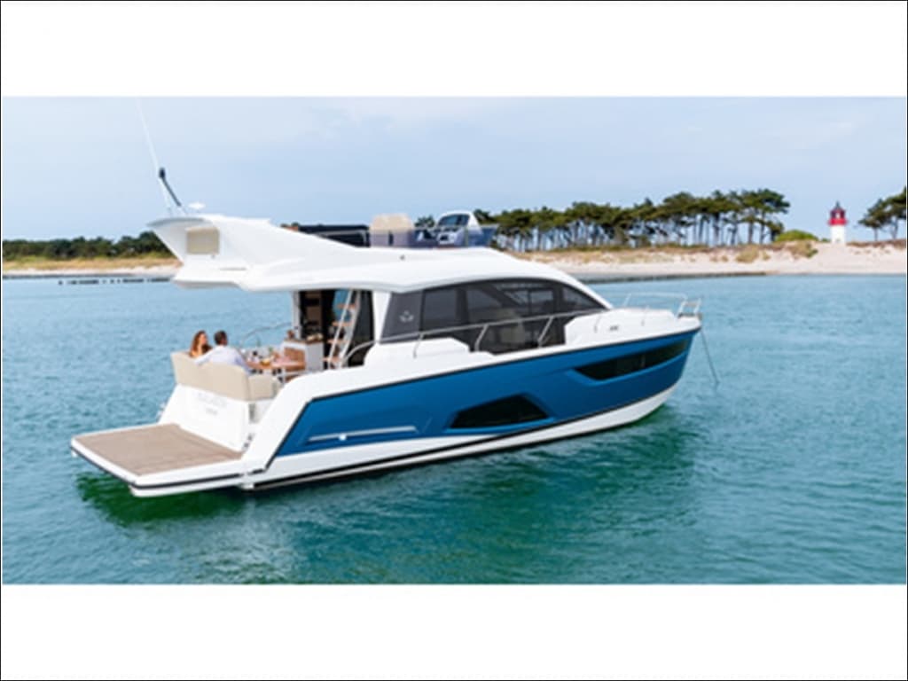 SEALINE F 430, flybridge
