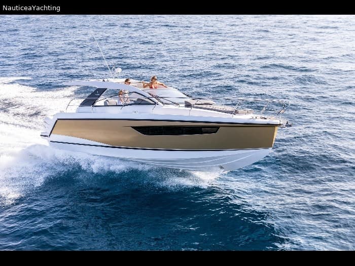 SEALINE S335V, cruisers
